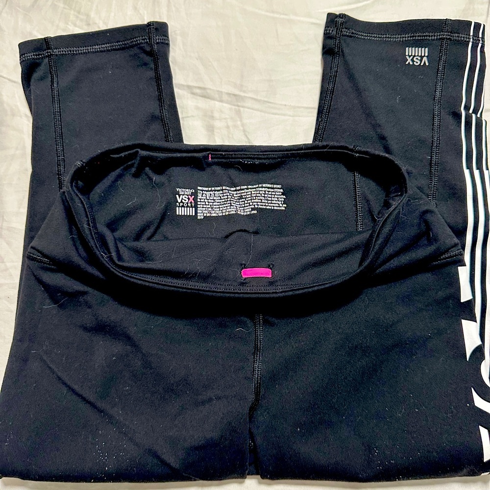 Victoria Secret Sport Black Capri leggings -Xsmall